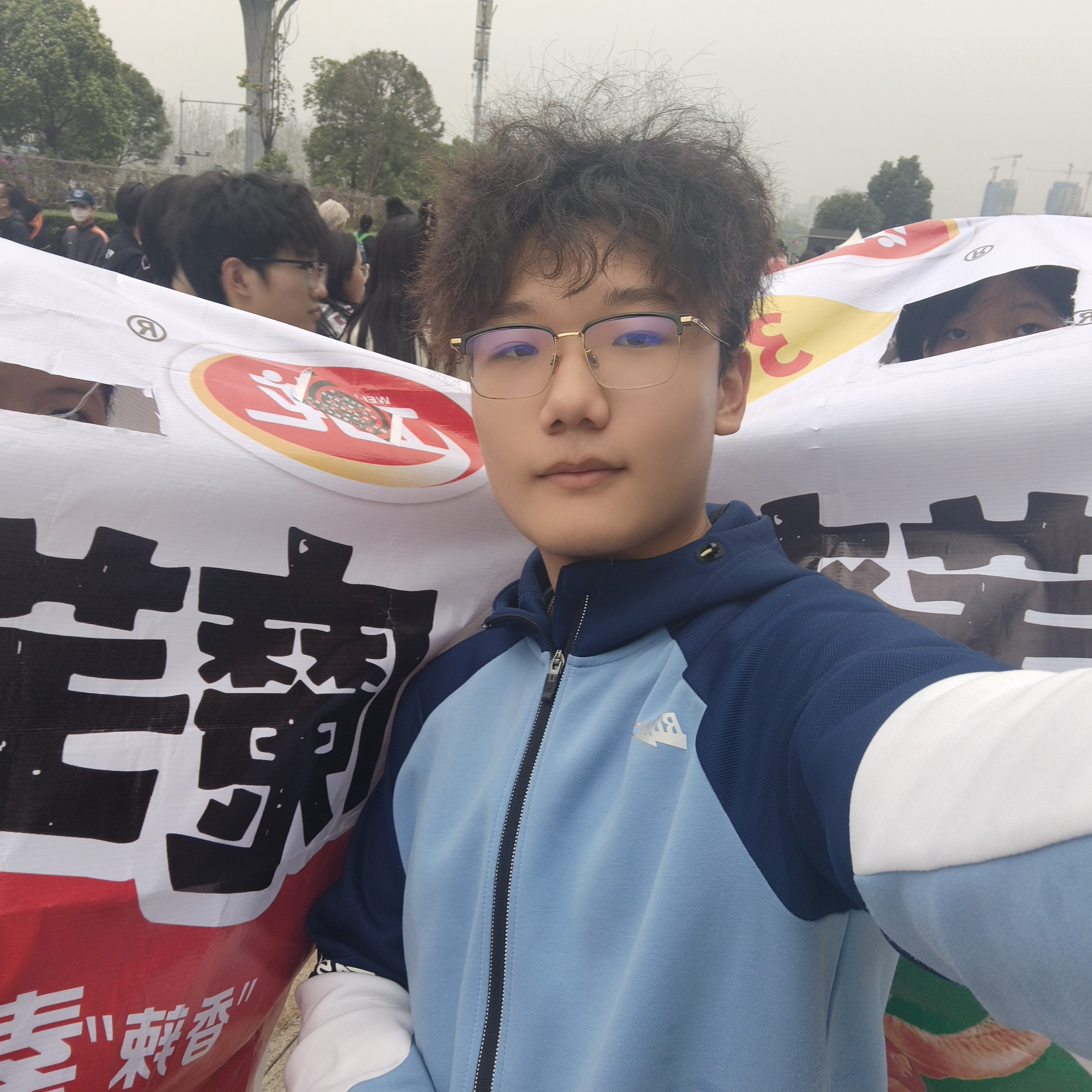 Junxi Liu